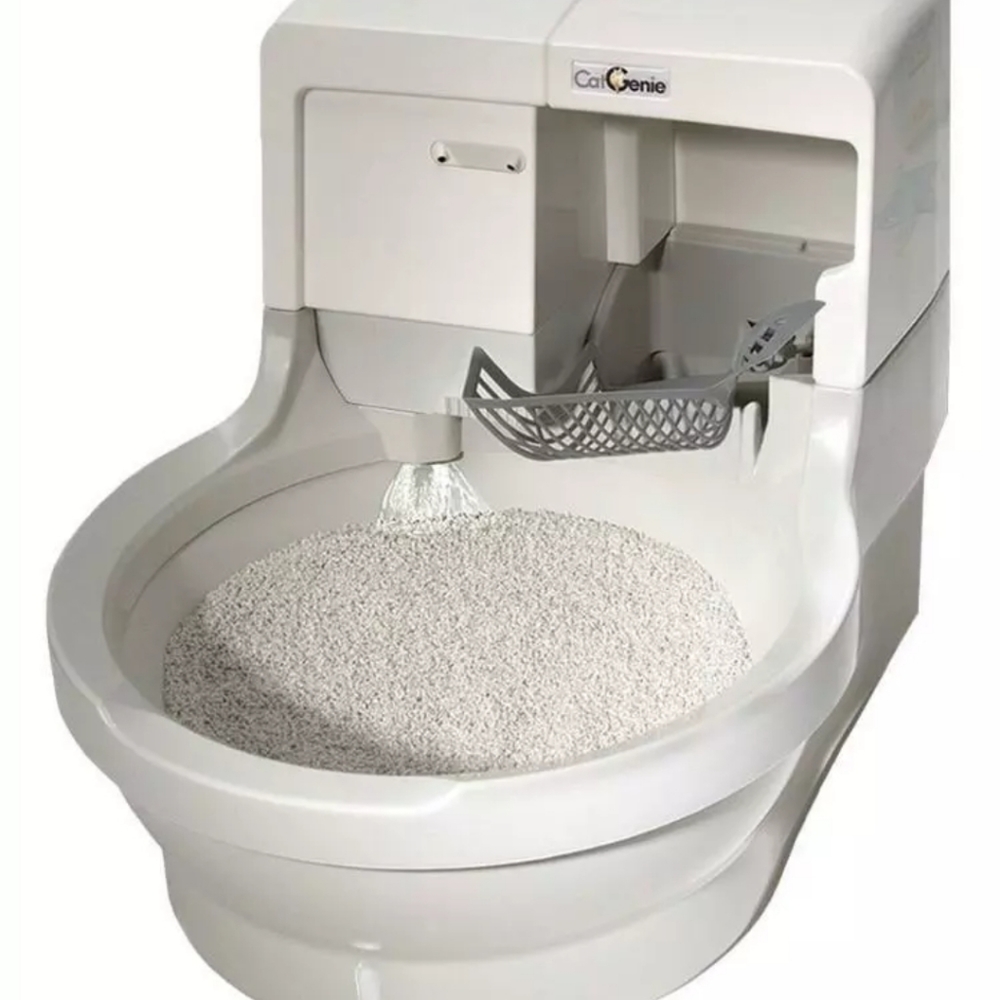 Used Self-Washing/Flushing Kitty Litter Box w/Dome